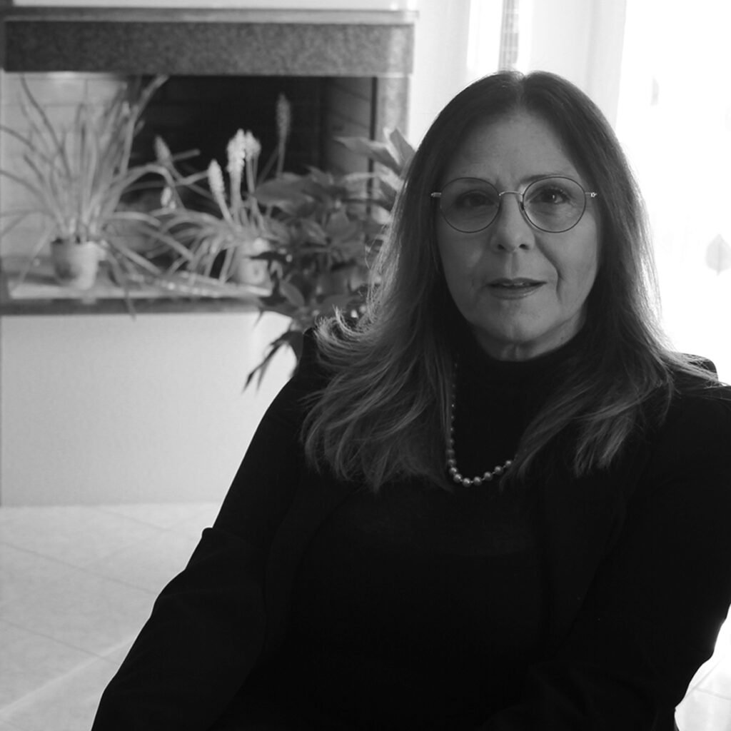 Francesca Capacchietti: Una Storia di Passione e Conoscenza nella Comunicazione e nel Marketing